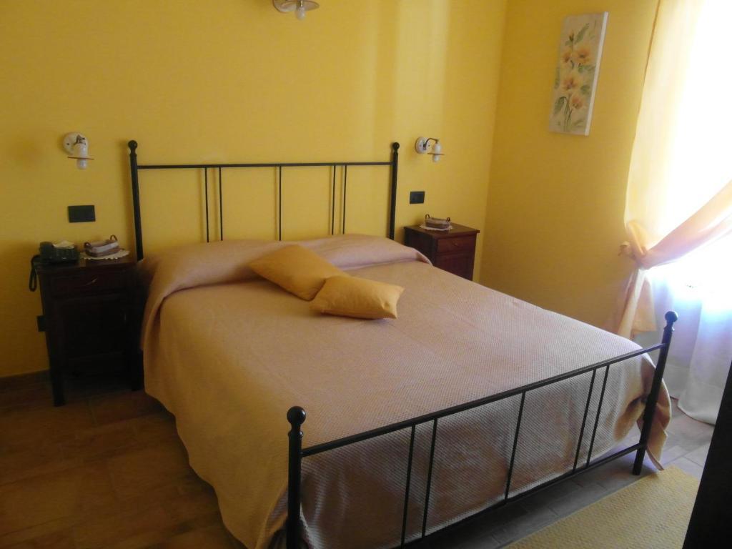 Agriturismo La Dimora Del Contadino Мондові Номер фото